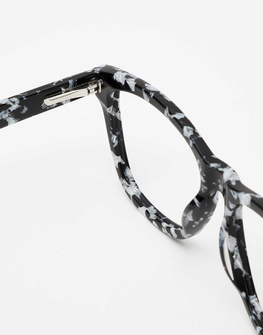 WHITE CAMO ONE RX image number 3.0