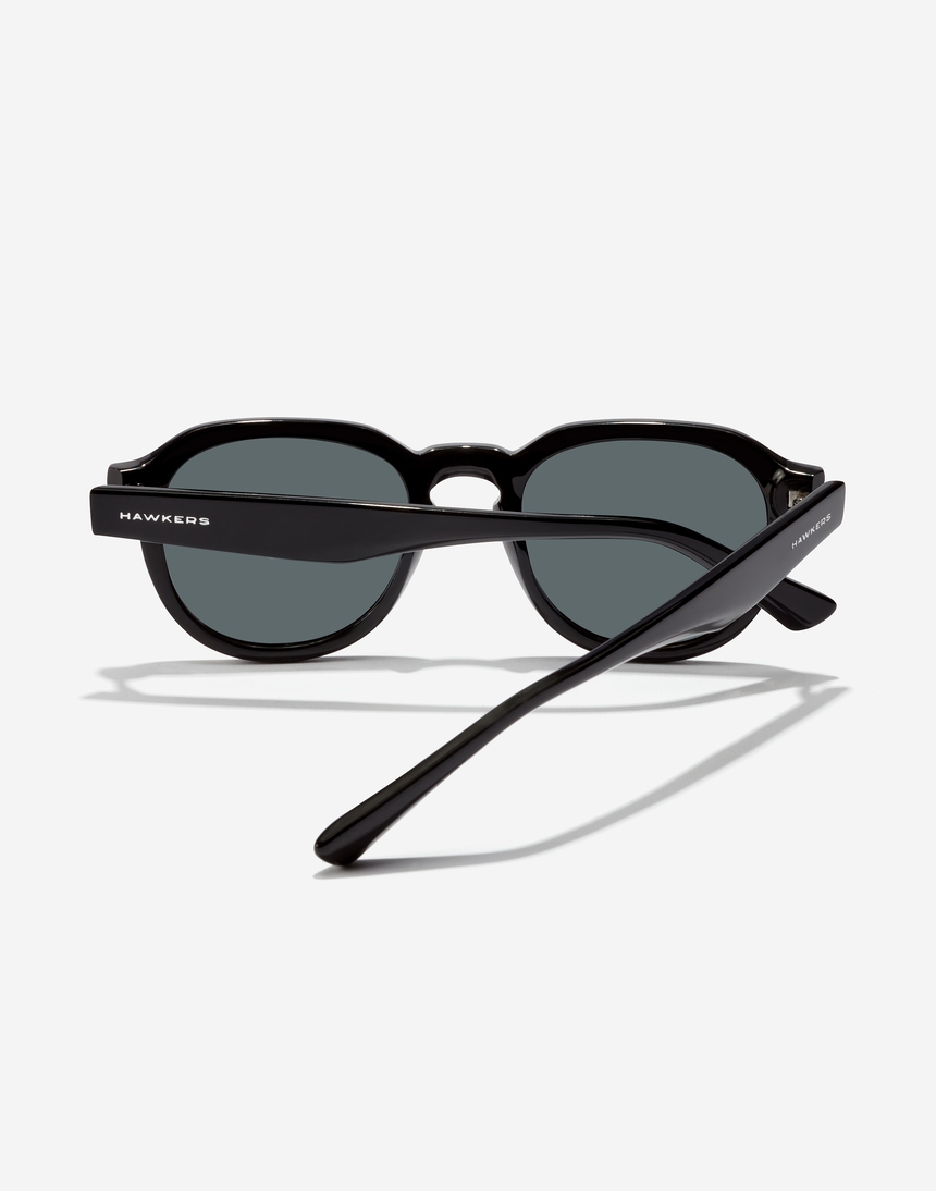 Hawkers WARWICK PAIR - POLARIZED BLACK DARK master image number 4.0