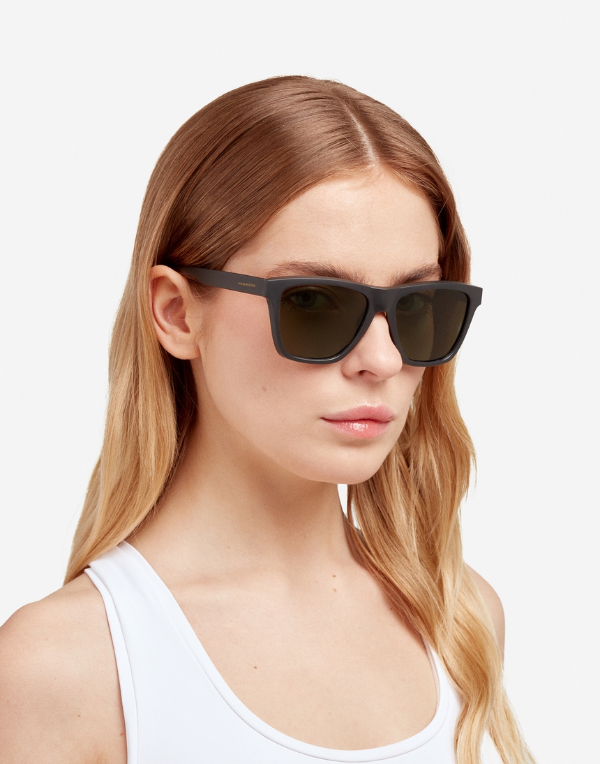 Hawkers ONE LS RAW - POLARIZED BLACK ALLIGATOR ECO master image number 6.0