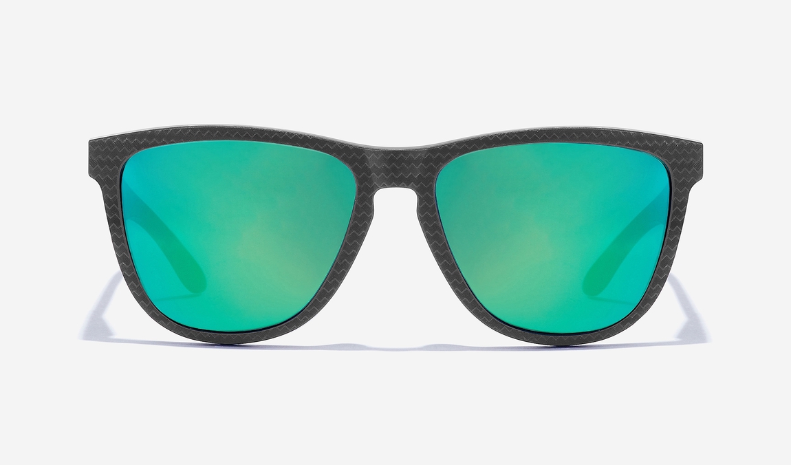 Hawkers ONE RAW CARBON FIBER - POLARIZED EMERALD master image number 1