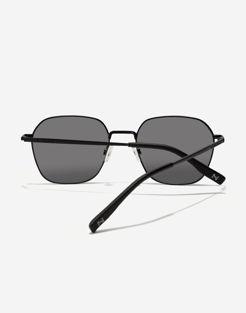 Hawkers RISE - POLARIZED BLACK DARK master image number 3.0