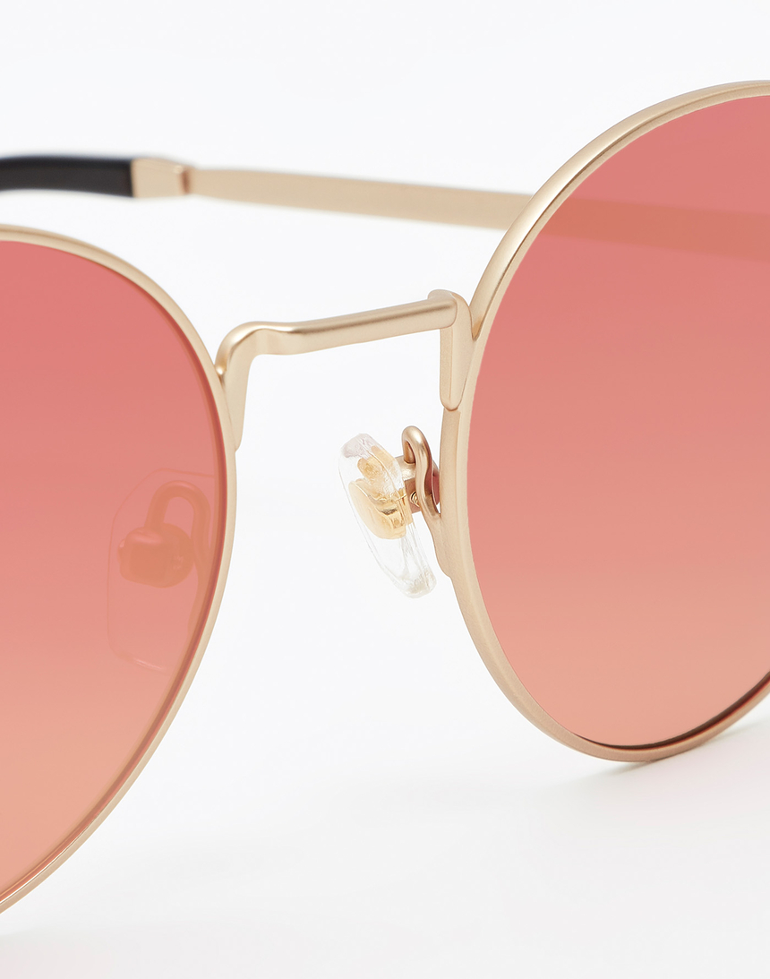 Hawkers Gold Fucsia Moma master image number 4.0