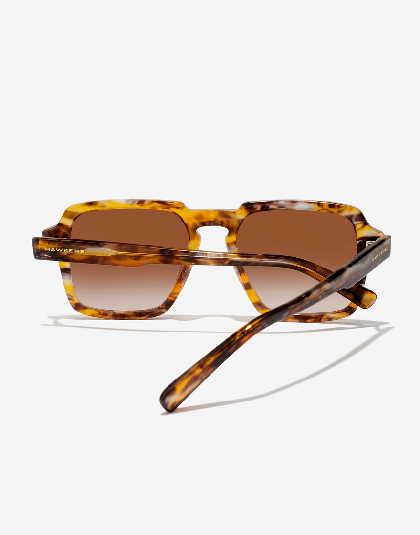 Hawkers LASH - TIGER HAVANA master image number 4.0
