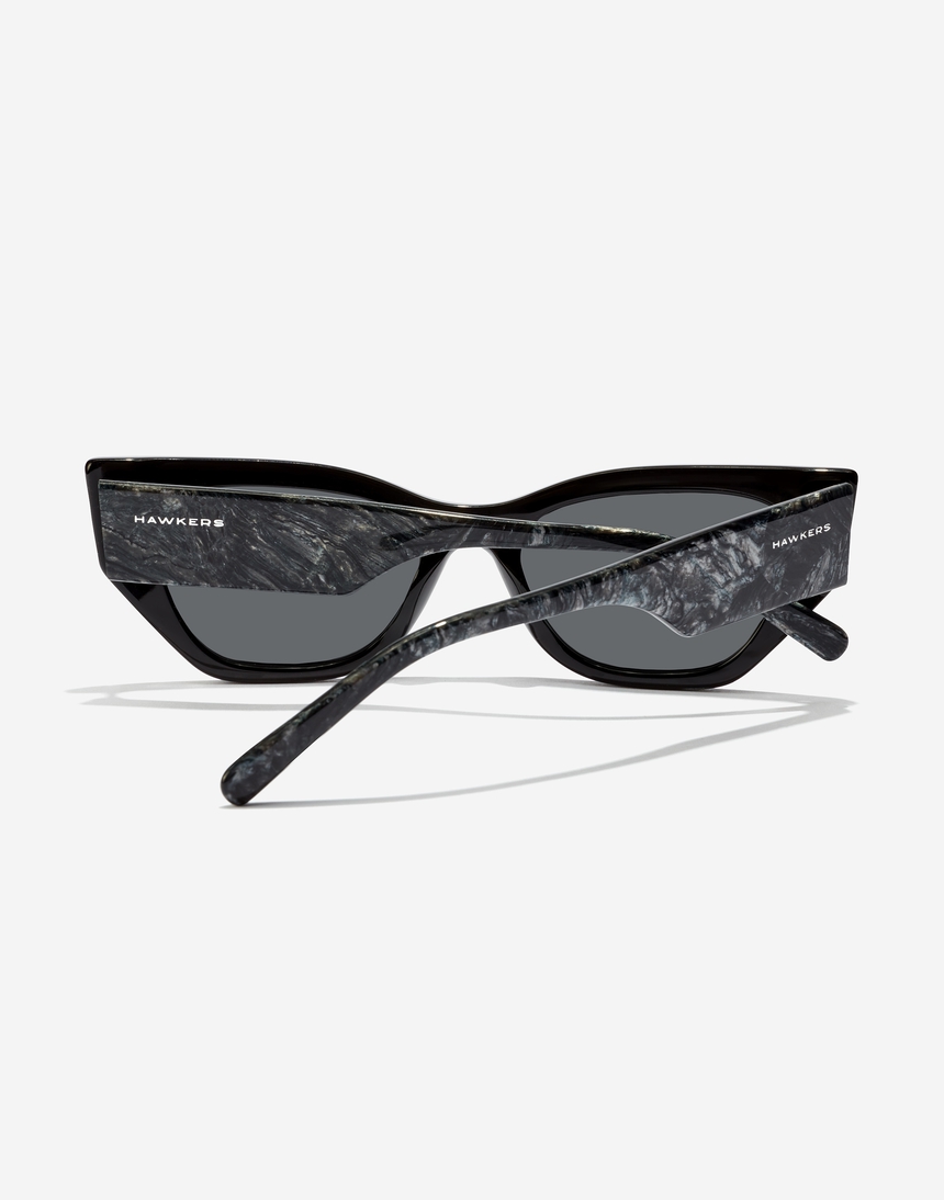 Hawkers MANHATTAN - POLARIZED GRANITE DARK master image number 5.0