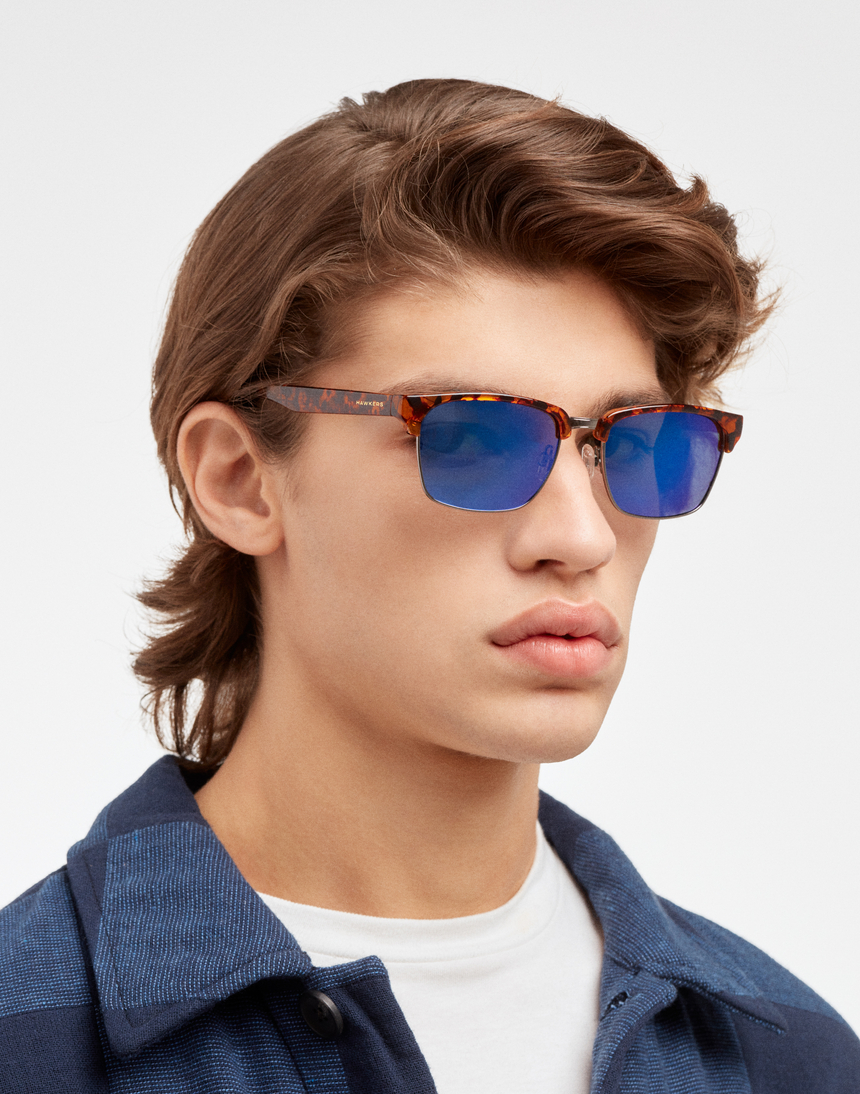 Hawkers CLASSIC VALMONT - POLARIZED CAREY SKY master image number 7.0
