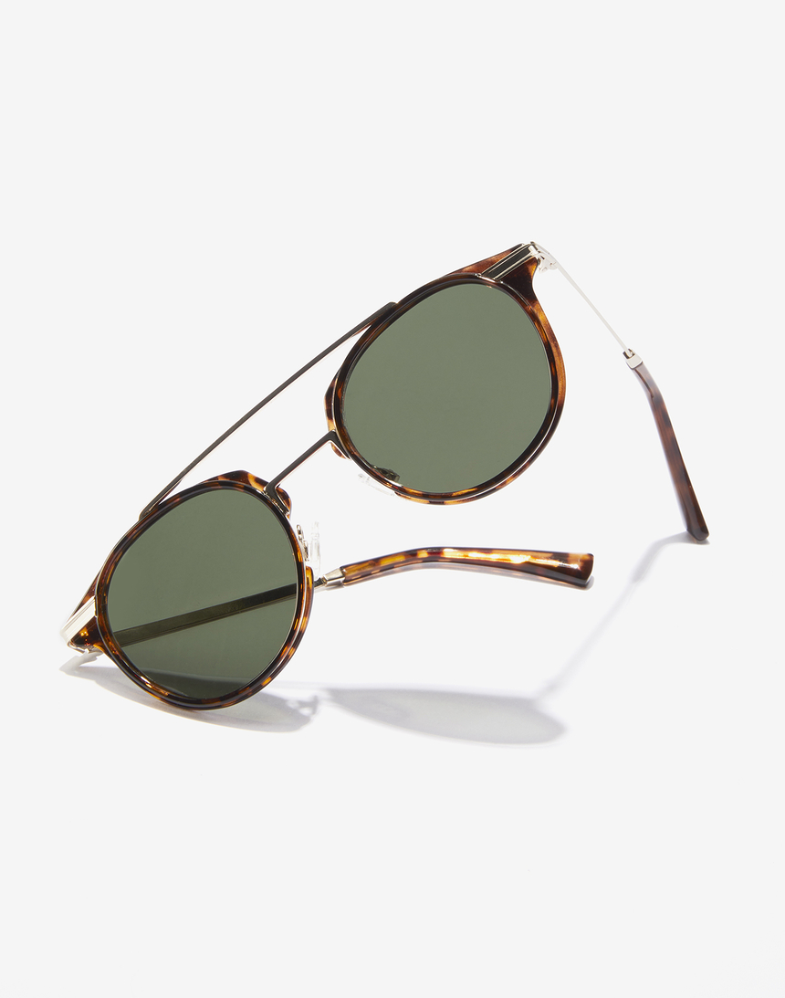 Hawkers CITYLIFE - POLARIZED CAREY GREEN master image number 3.0