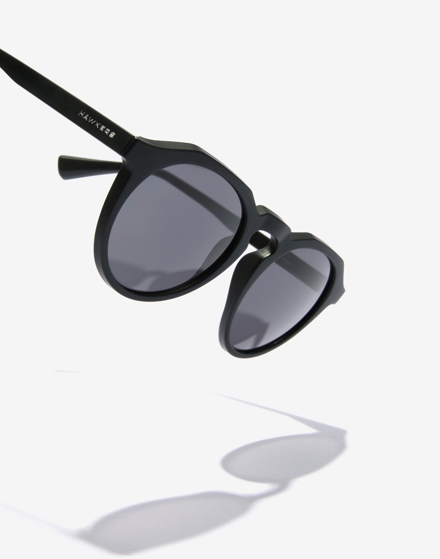 Hawkers WARWICK RAW - POLARIZED CARBON BLACK master image number 5.0