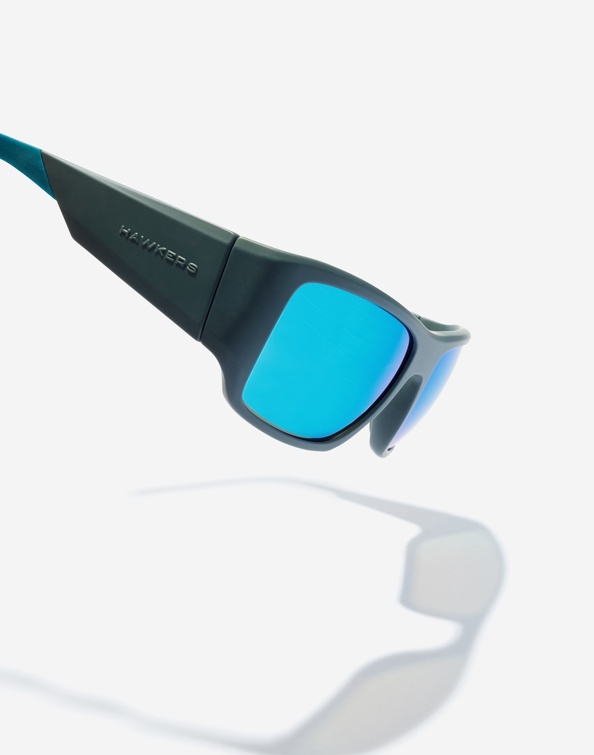 Hawkers 360 - CARBON GREY BLUE master image number 3.0