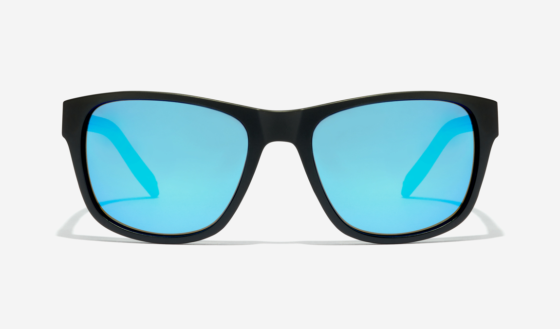 Hawkers OWENS - POLARIZED BLACK CLEAR BLUE master image number 1