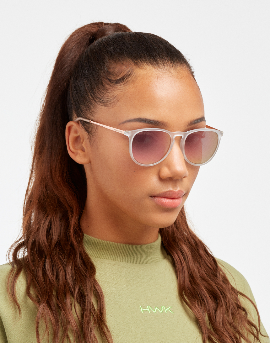 Hawkers OLLIE - POLARIZED CRYSTAL PINK master image number 6.0
