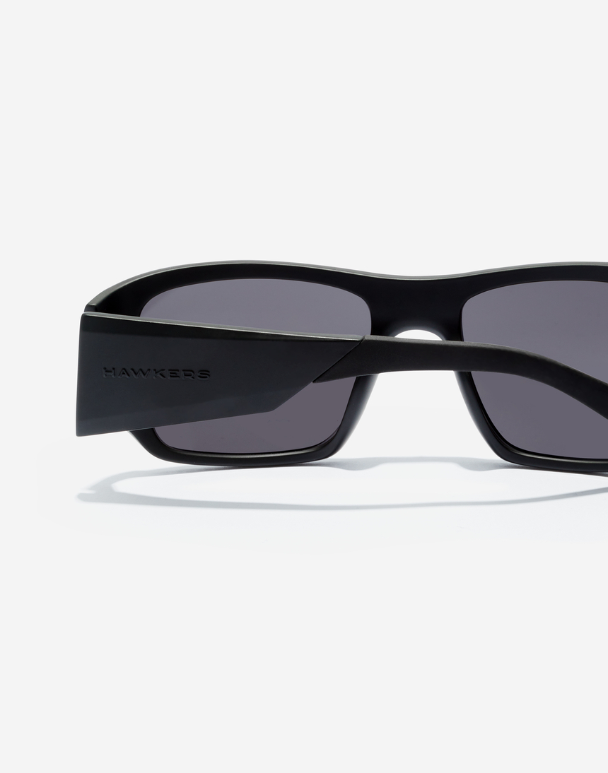 Hawkers 360 - POLARIZED CARBON BLACK master image number 3