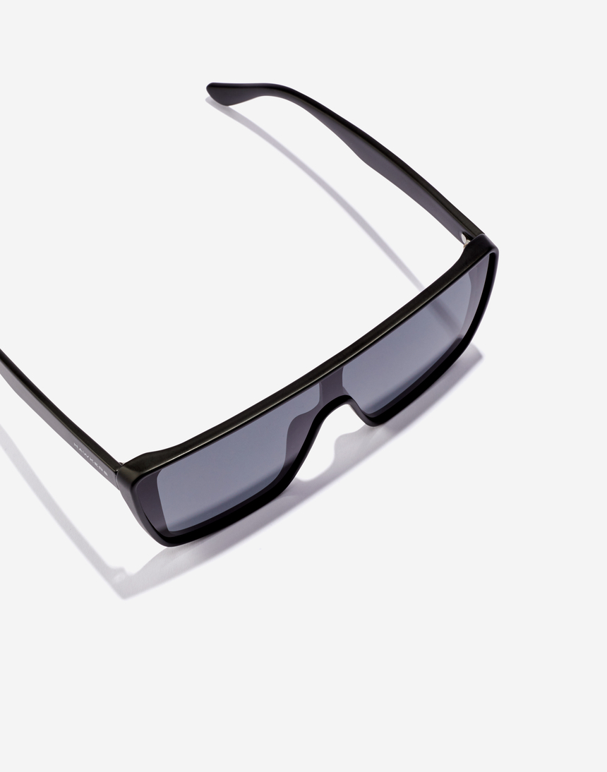 Hawkers PHANTOM - POLARIZED BLACK GREY master image number 5.0