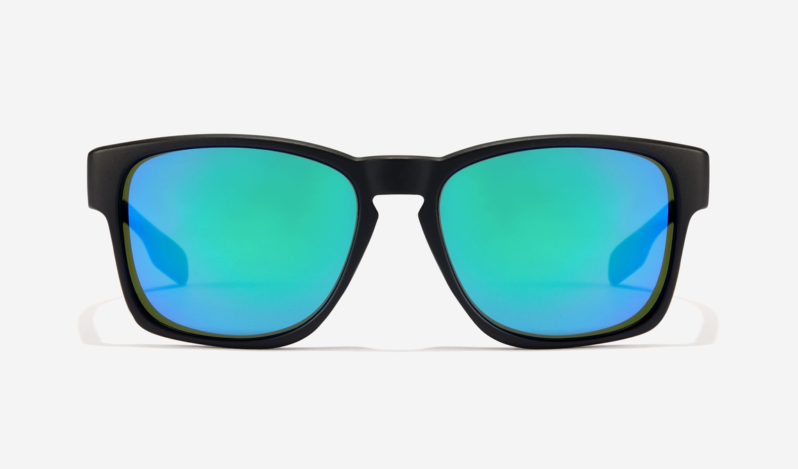 Hawkers CORE - POLARIZED EMERALD master image number 1