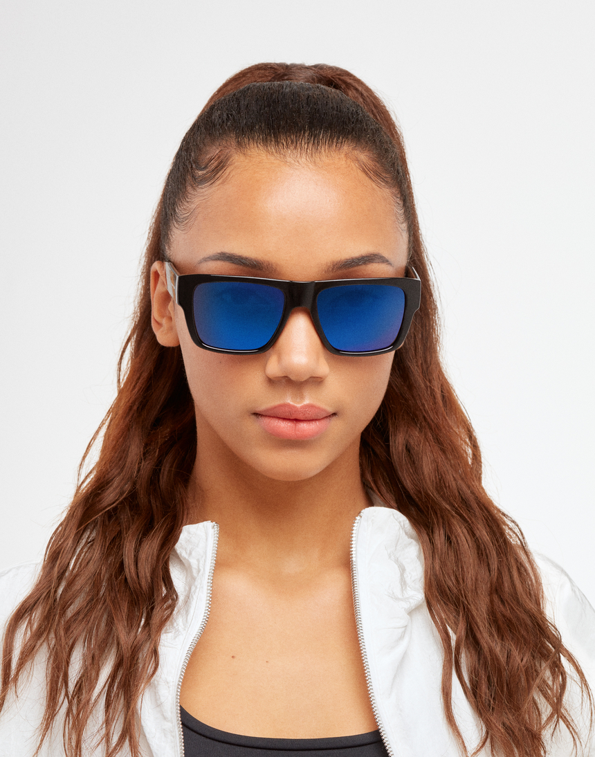 Hawkers WAIMEA - POLARIZED BLACK REVO master image number 8.0