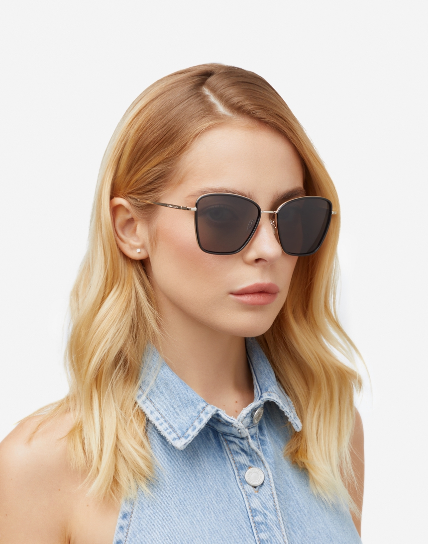 Hawkers CHILL - POLARIZED BLACK DARK master image number 6.0