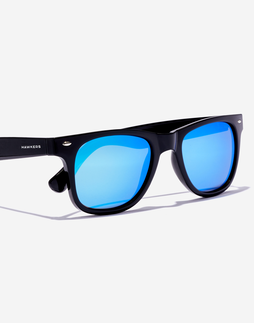 Hawkers SLATER - POLARIZED BLACK BLUE master image number 4.0
