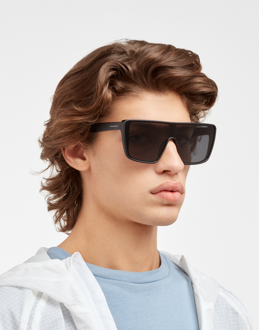 Hawkers PHANTOM - POLARIZED BLACK GREY master image number 7.0