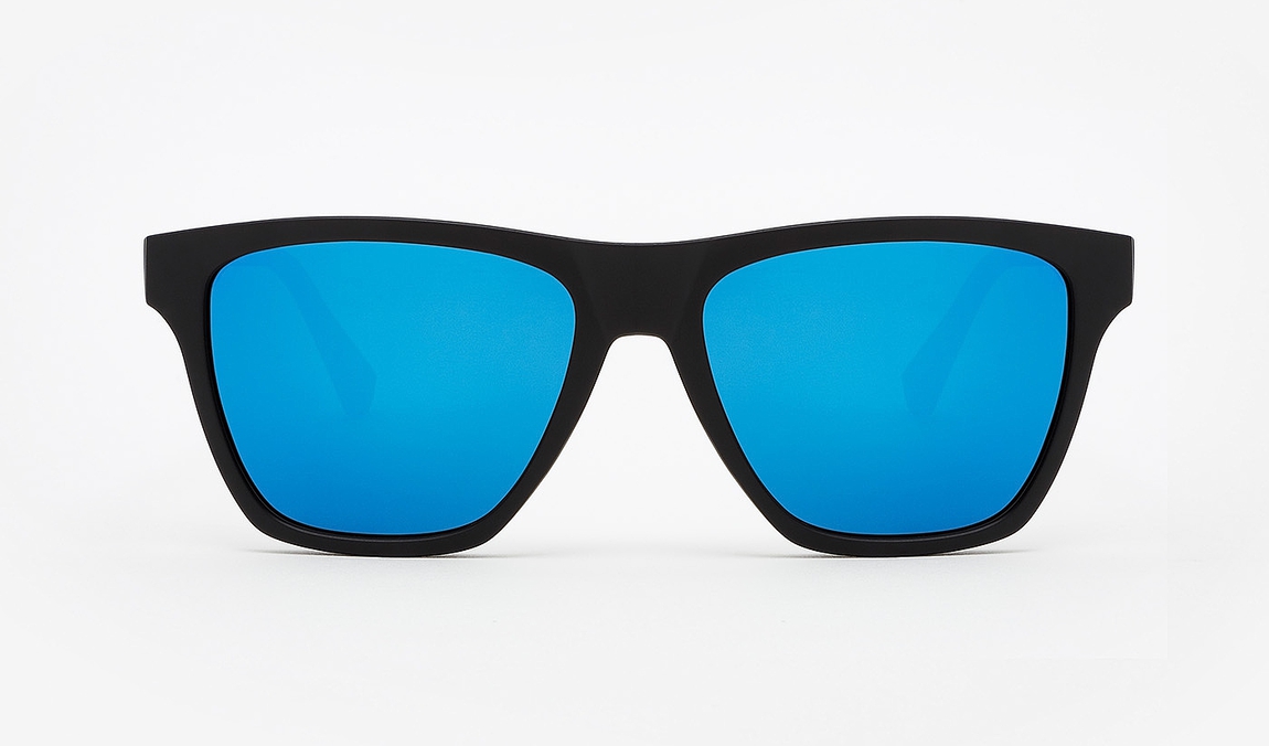 Hawkers Polarized Rubber Black Sky ONE LS master image number 1