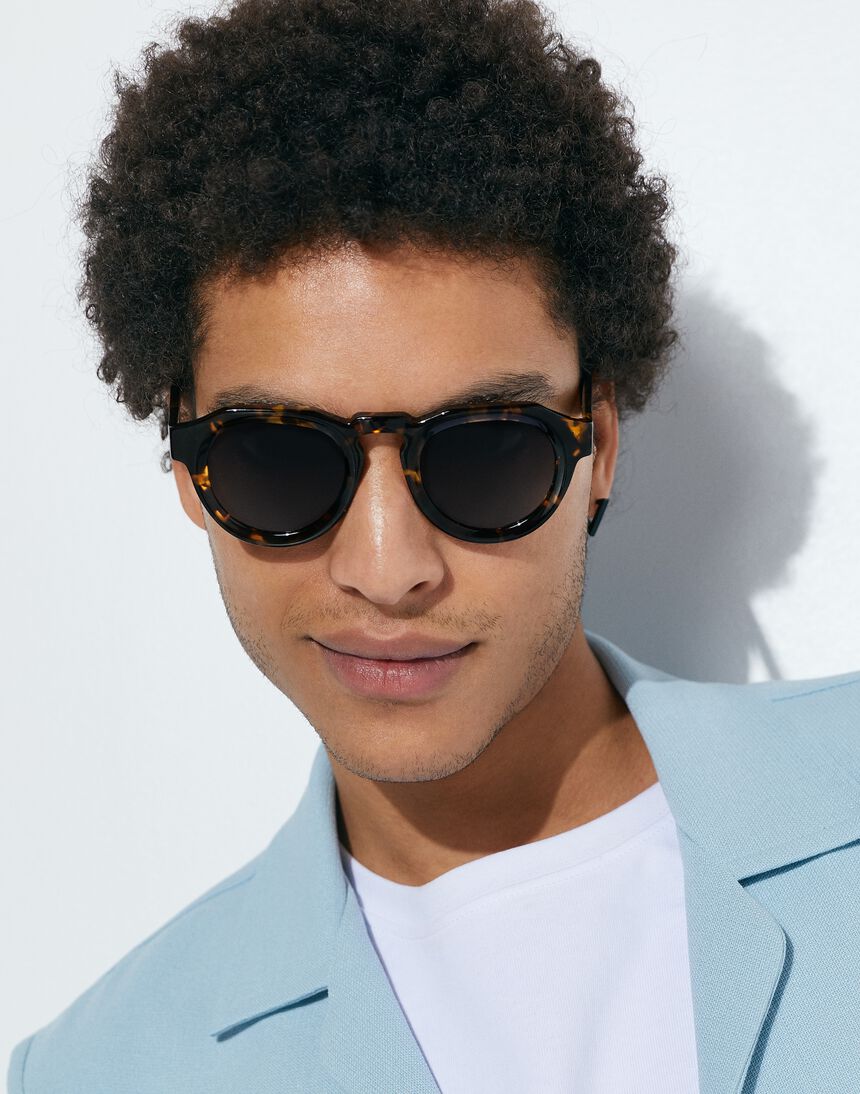 Hawkers WARWICK UPTOWN - CAREY BLACK master image number 6.0