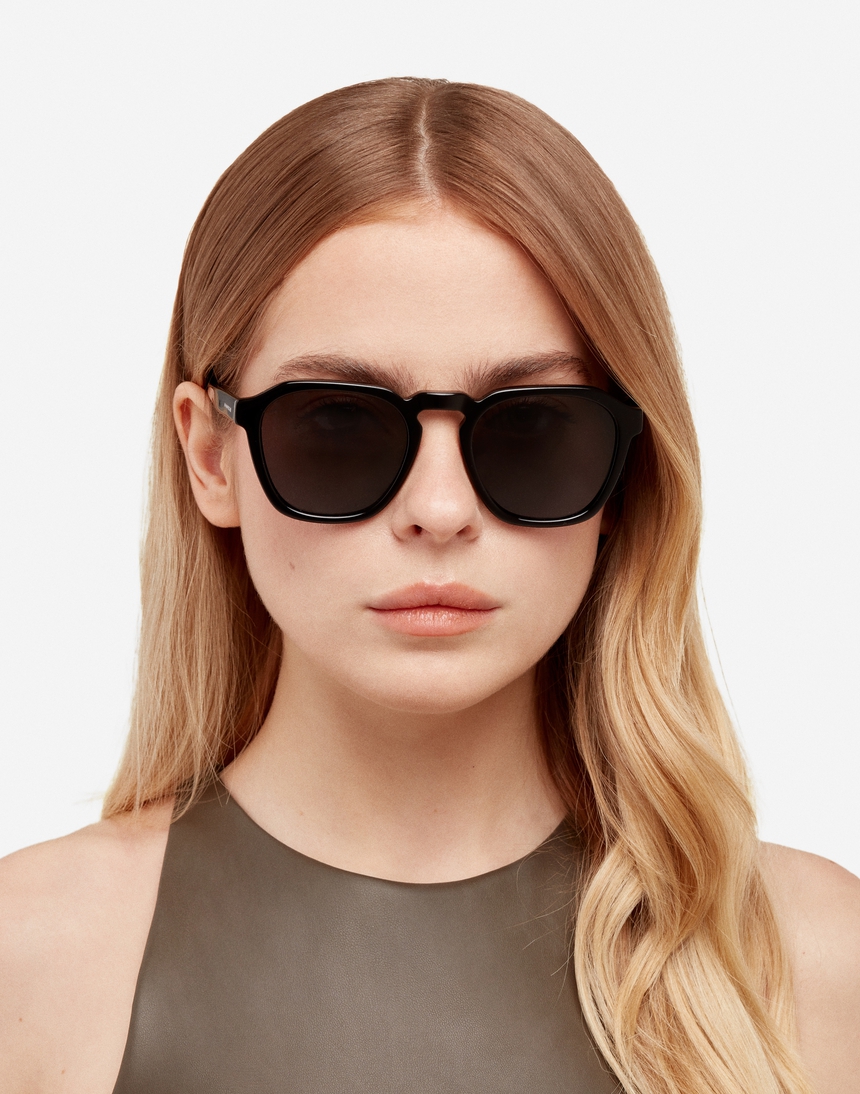 Hawkers BLACKJACK - POLARIZED BLACK DARK master image number 8.0