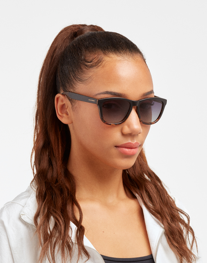 Hawkers ONE COLT - POLARIZED BLACK CAREY GREY master image number 6.0