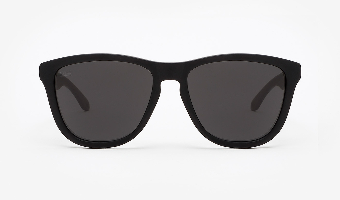 Hawkers Carbon Black Dark One master image number 1