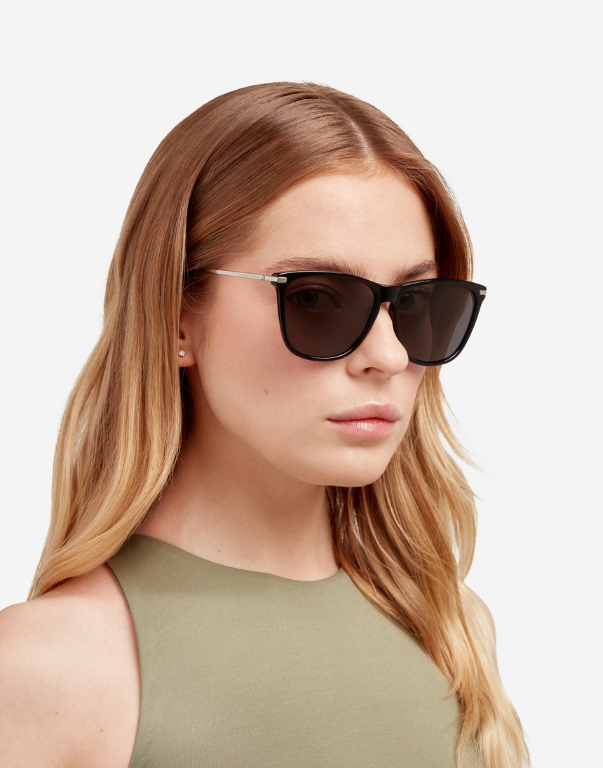 Hawkers ONE CROSSWALK - POLARIZED BLACK DARK master image number 6.0