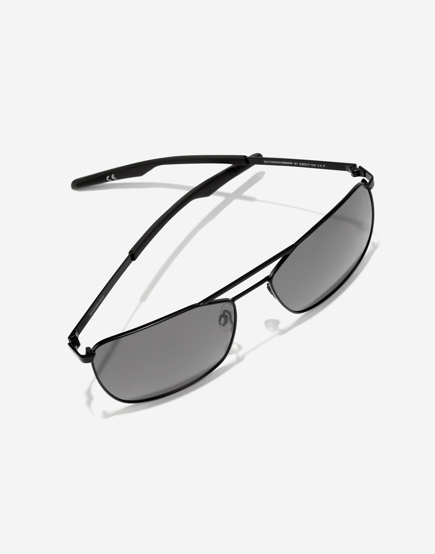 Hawkers SENSE - POLARIZED BLACK DARK master image number 5.0