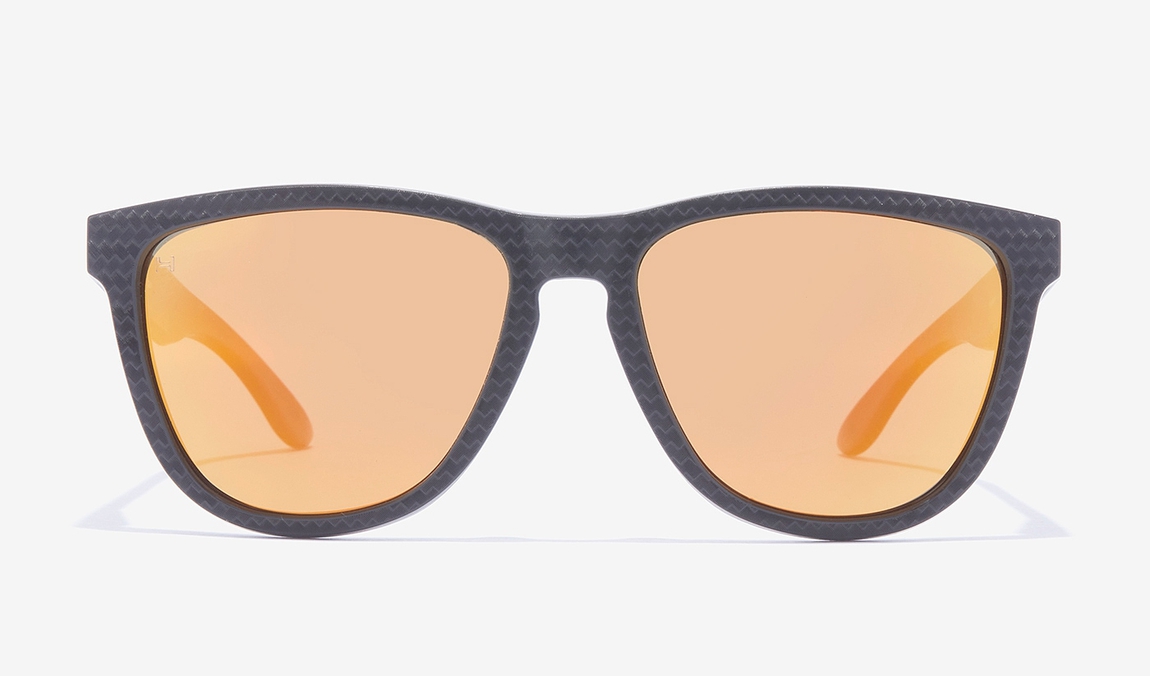 Hawkers ONE RAW CARBON FIBER - POLARIZED DAYLIGHT master image number 1
