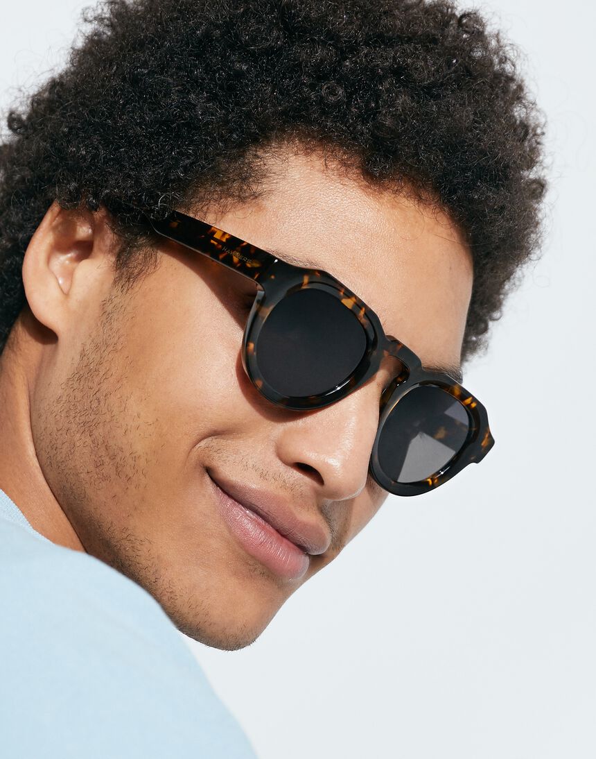Hawkers WARWICK UPTOWN - CAREY BLACK master image number 7.0