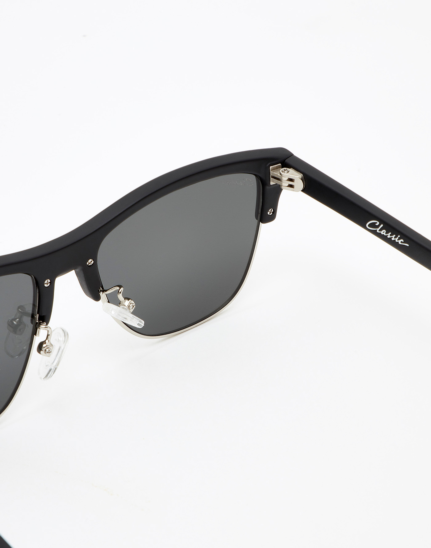 Hawkers Carbon Black Silver Classic Flat master image number 2