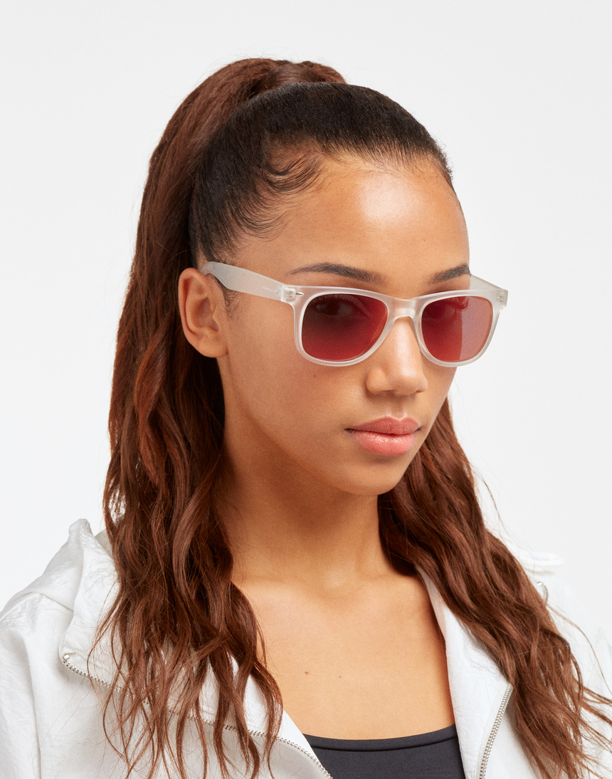 Hawkers SLATER - POLARIZED CRYSTAL RUBI master image number 6.0