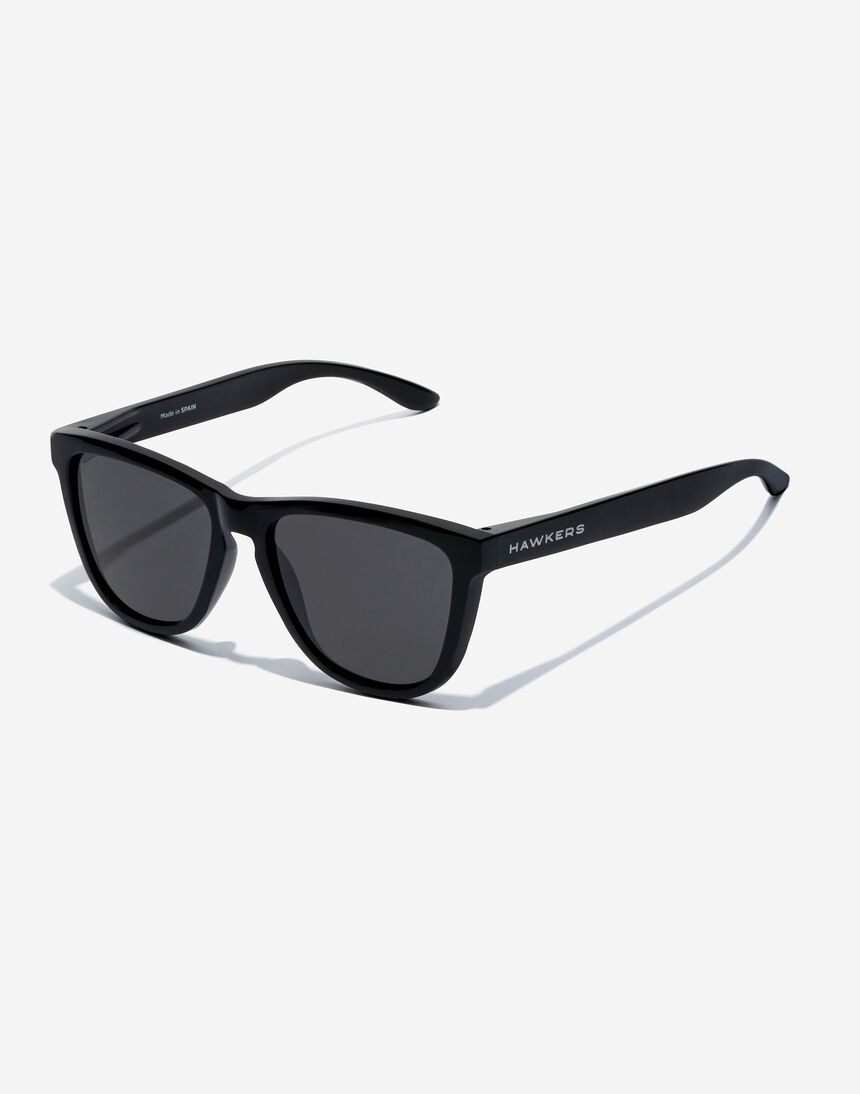 Hawkers ONE RAW - DIAMOND BLACK master image number 2.0