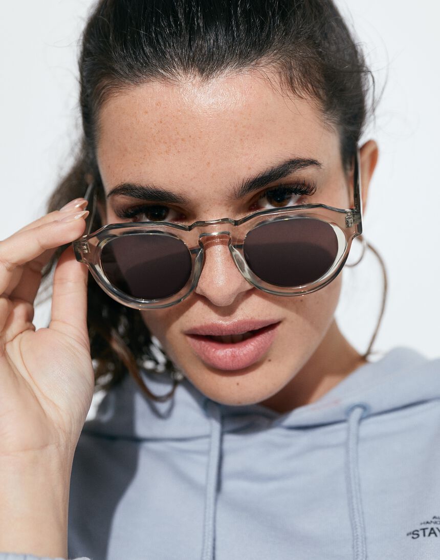 Hawkers WARWICK UPTOWN ECO - CLEAR SMOKE DARK master image number 9.0