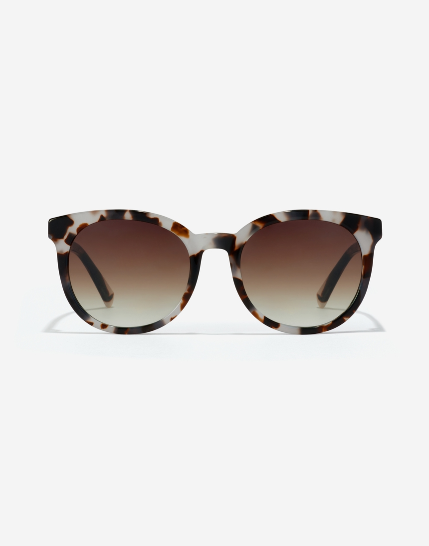Hawkers Leo Brown Resort master image number 1.0