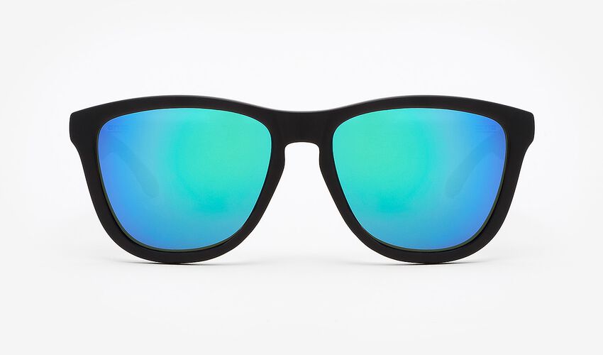 Hawkers Polarized Carbon Black Emerald One master image number 1