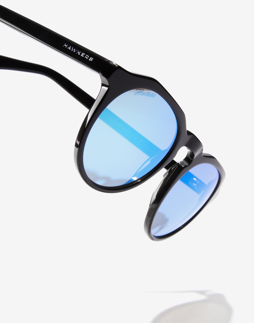 Hawkers Diamond Black Clear Blue Warwick X master image number 3.0