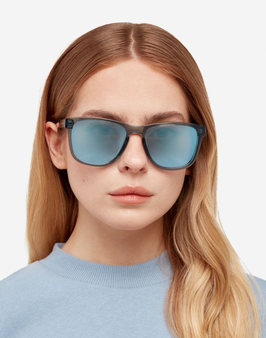 Hawkers ZHANNA - POLARIZED BLUE CHROME master image number 8.0