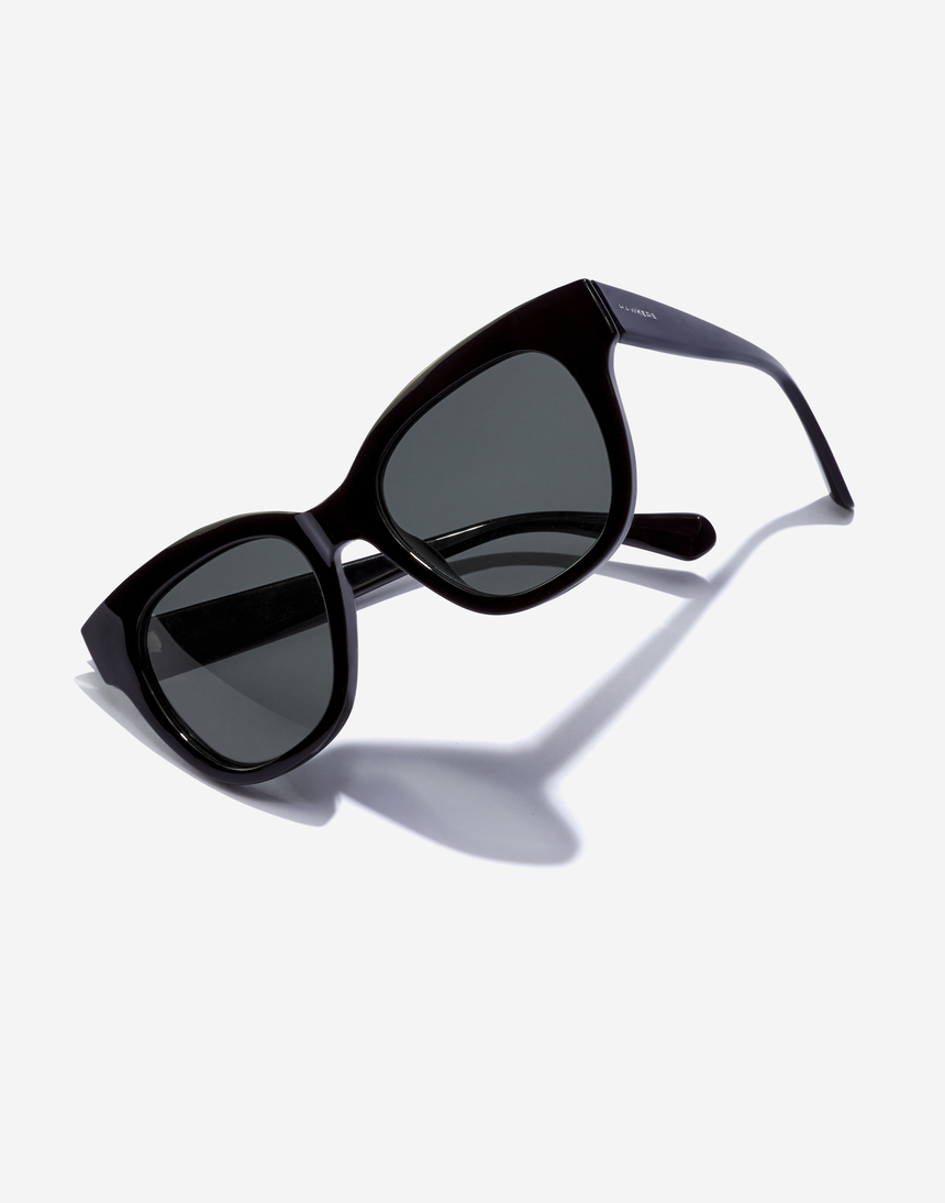 Hawkers AUDREY NEUVE - POLARIZED BLACK GREY master image number 3.0