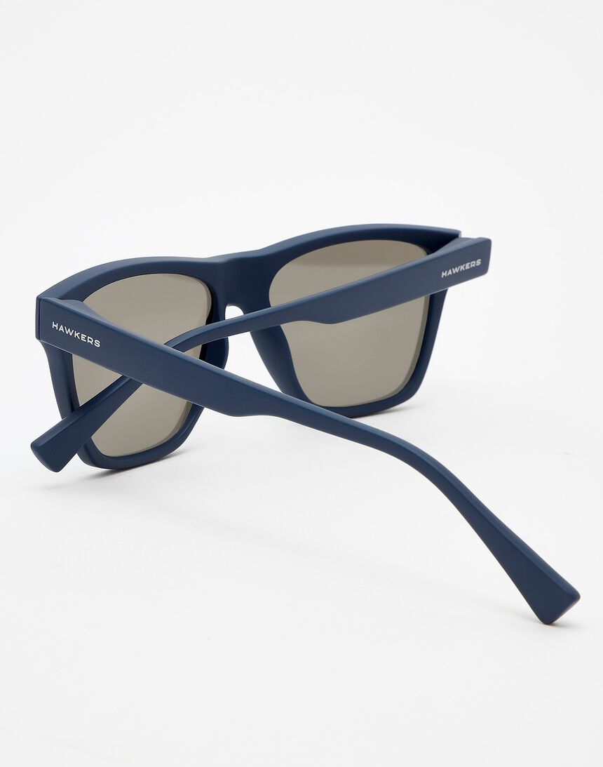 Hawkers Navy Blue Blue Chrome ONE LS master image number 4.0