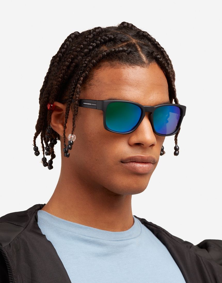 Hawkers CORE - POLARIZED EMERALD master image number 7.0