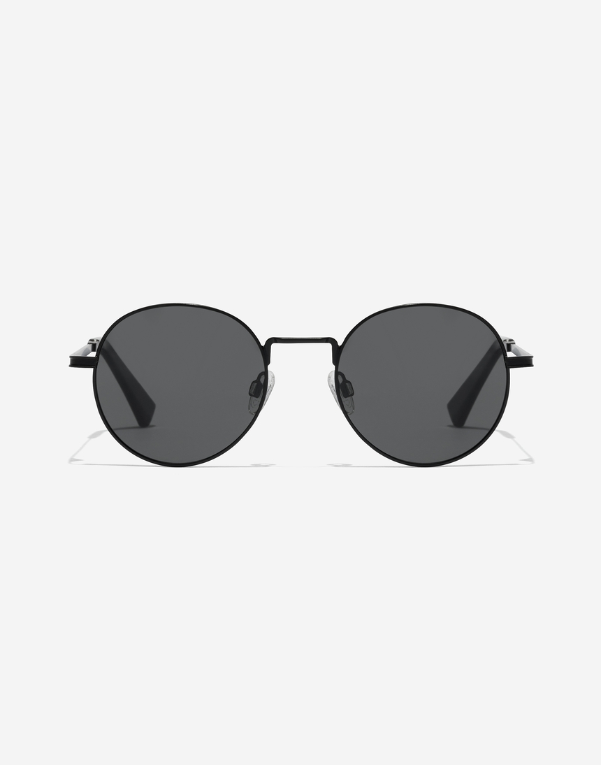 Hawkers MOMA - POLARIZED MATTE BLACK master image number 1.0