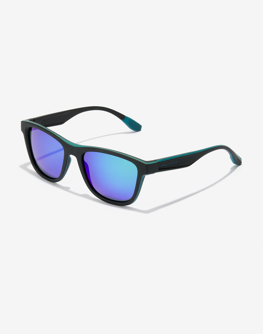 Hawkers ONE SPORT - POLARIZED BLACK EMERALD master image number 1