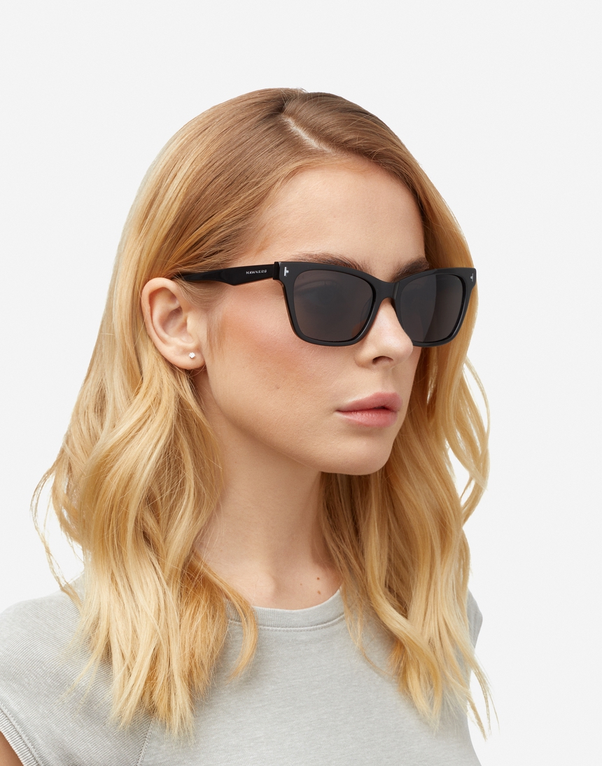 Hawkers MAZE - POLARIZED BLACK DARK master image number 6.0