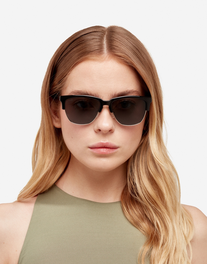 Hawkers NEW CLASSIC - POLARIZED DARK master image number 8.0