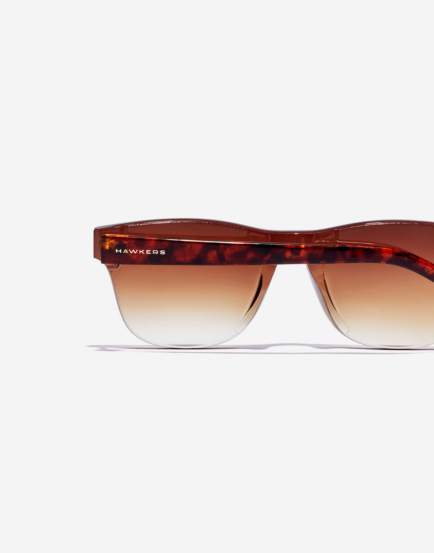 Hawkers IDLE - GRADIENT BROWN master image number 3.0