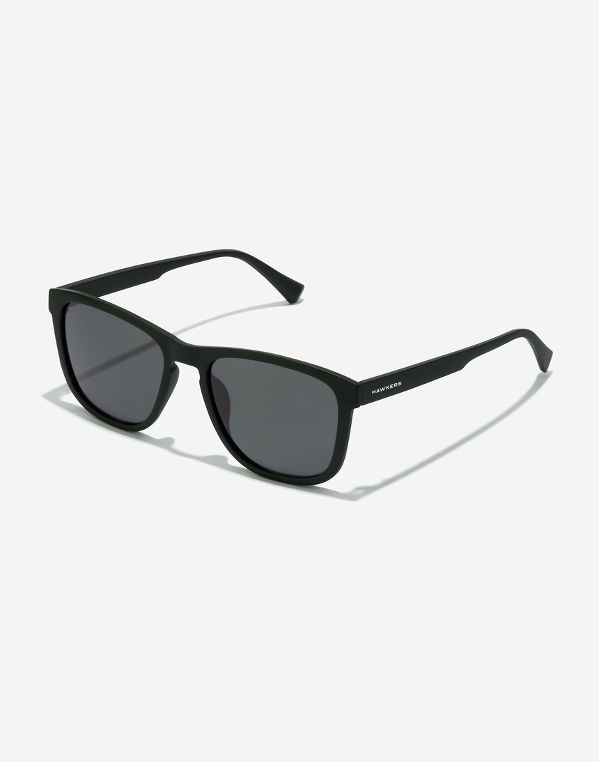 Hawkers ZHANNA - POLARIZED BLACK DARK master image number 2.0