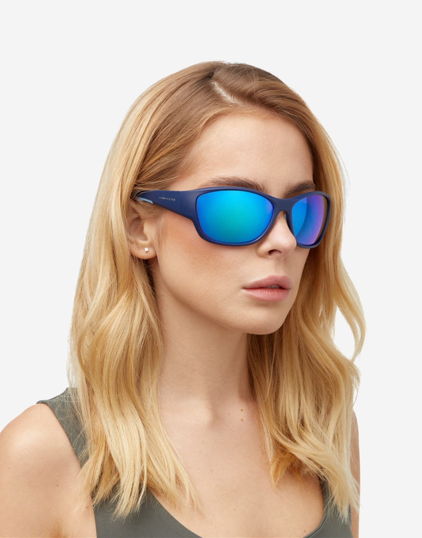 Hawkers RAVE - NAVY CLEAR BLUE master image number 6.0