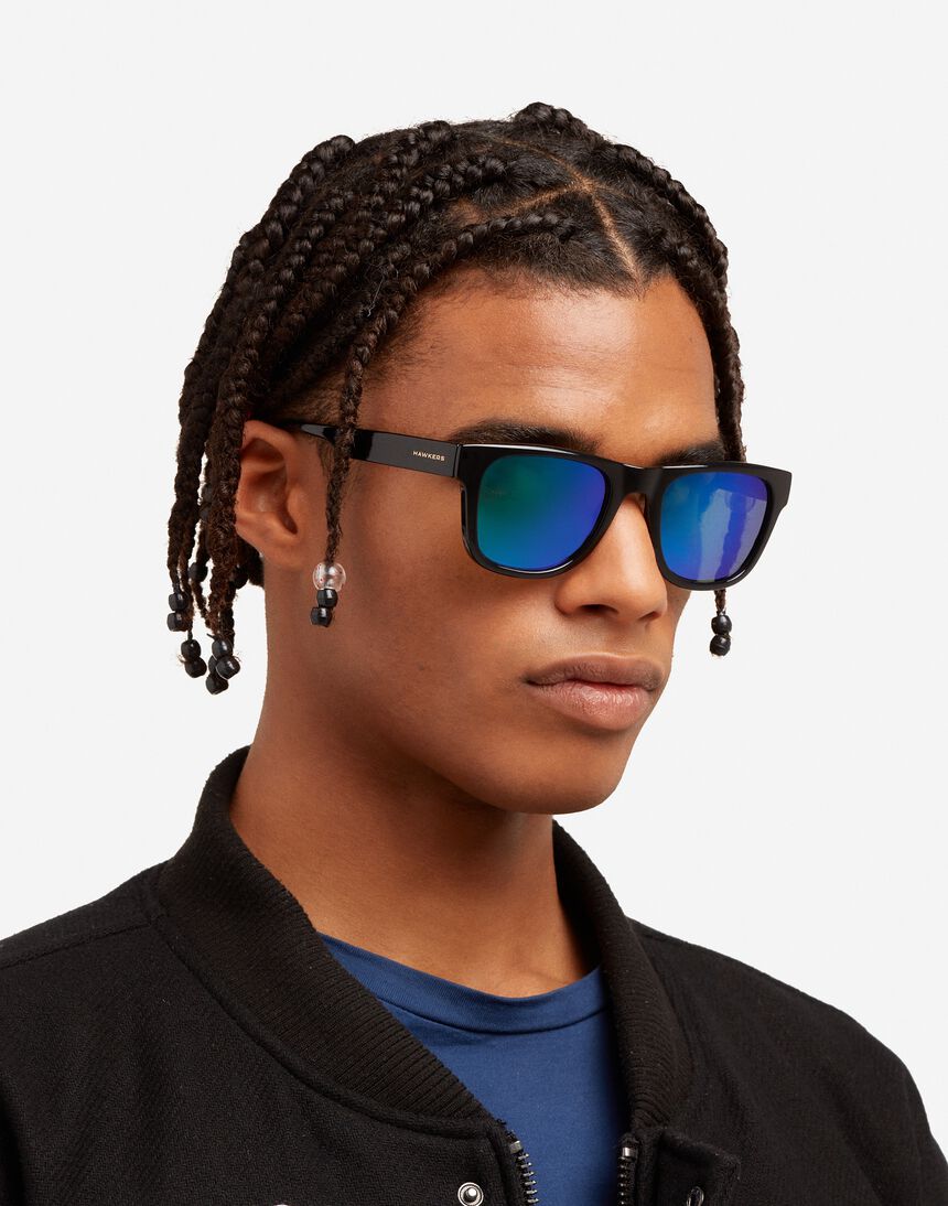 Hawkers TOX - POLARIZED BLACK EMERALD master image number 7.0