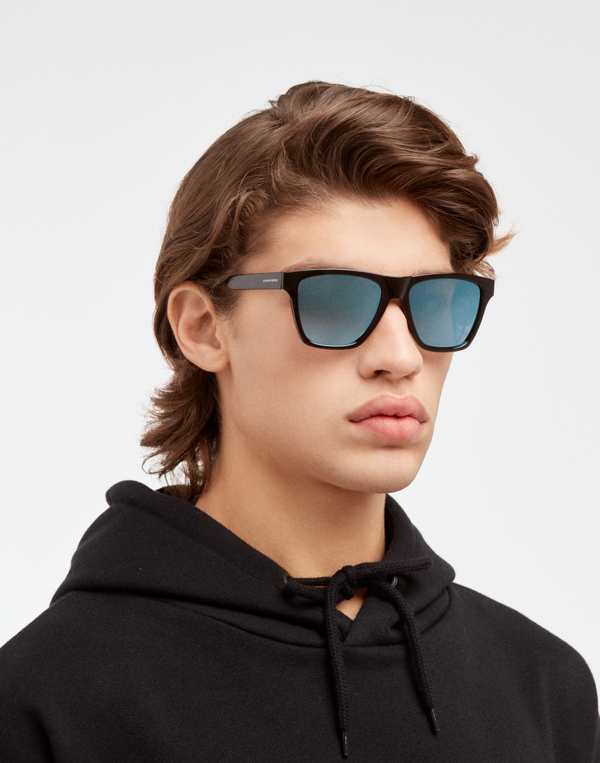 Hawkers ONE LS RODEO - POLARIZED BLACK CHROME master image number 7.0